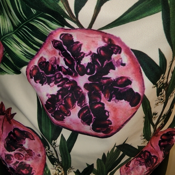 Pretty Little Thing, sz 10 - Picture 2 of 3